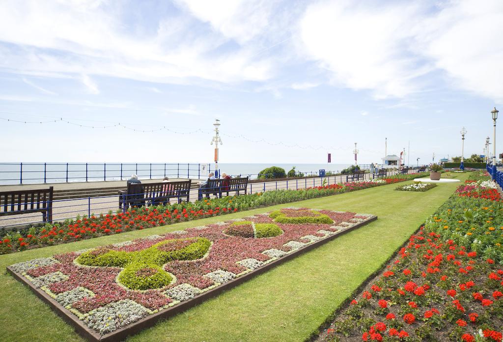The Burlington Hotel Eastbourne Exterior photo